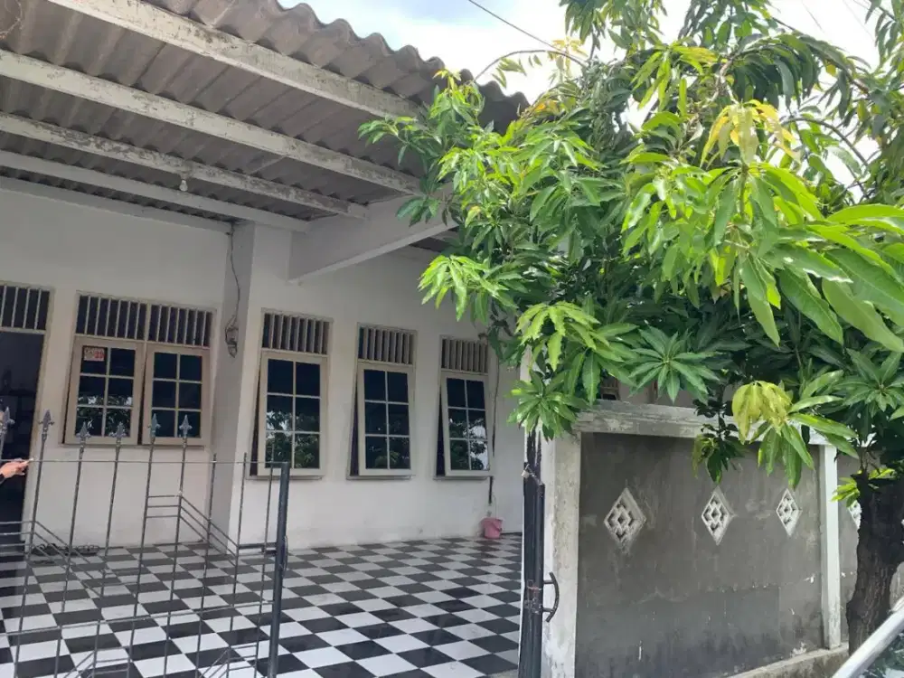 RUMAH DI SIWALANKERTO PERMAI DEKAT KAMPUS PETRA