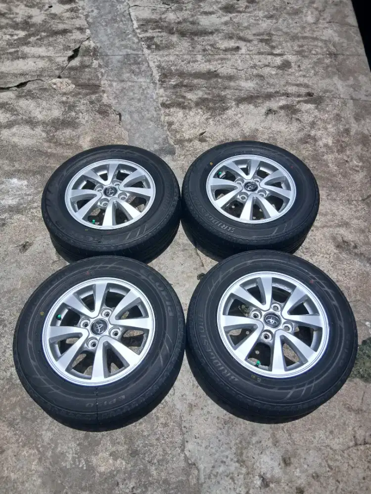 Velg oem avanza 2021