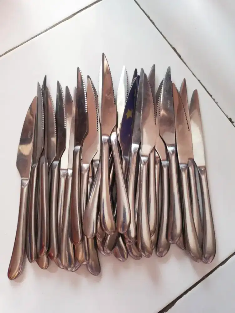 Pisau steak stainless steel