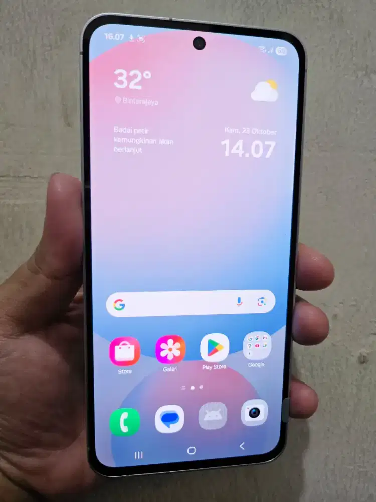 Samsung S24 FE Garansi On 12/2025