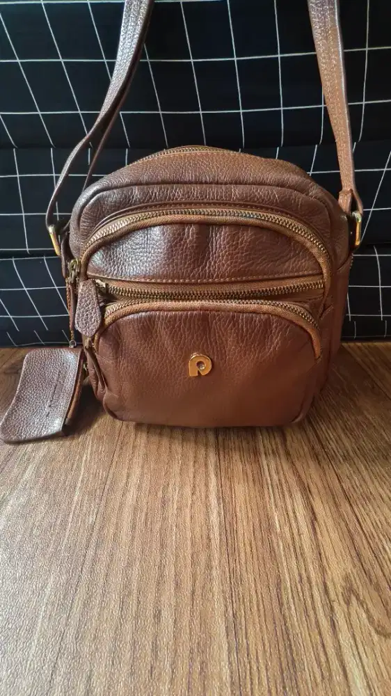 Tas papillon asem