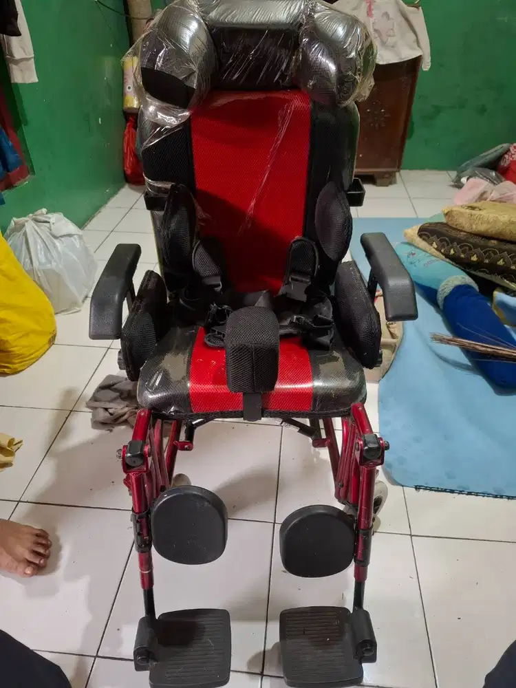 Kursi Roda Gea Cerebral Palsy