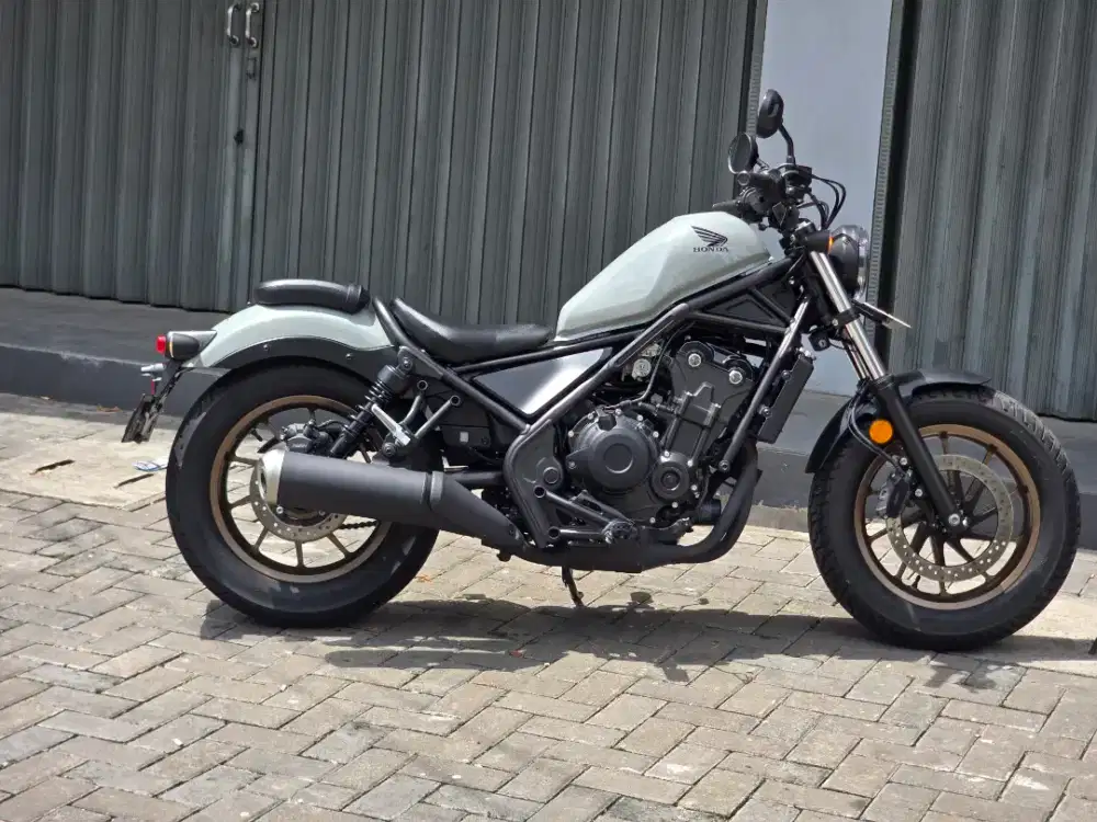Moge Cruiser Honda Rebel 500/Cmx 500 th 2024 Km 600 Like New Siap Gas