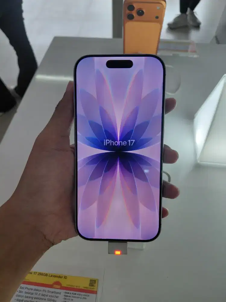 Iphone 17 256GB garansi resmi , cicilan tanpa DP