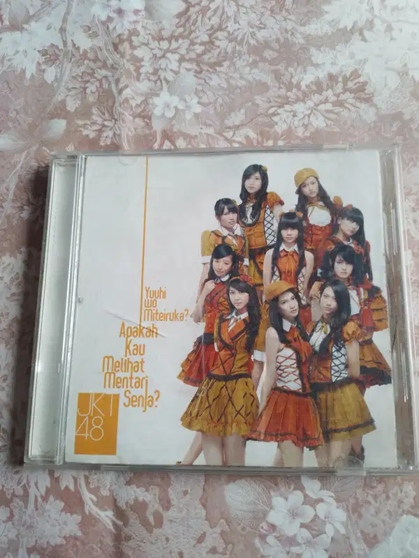 CD Album JKT48 – Apakah Kau Melihat Mentari Senja