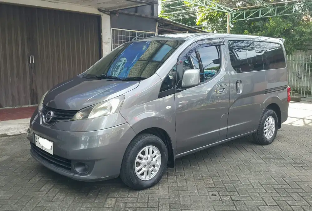 Nissan Evalia 2012 Bensin