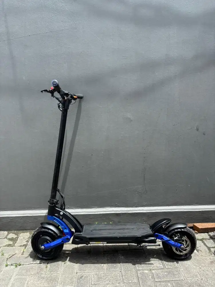 Scooter/Skuter Listrik Kaabo Mantis Pro (Preloved)