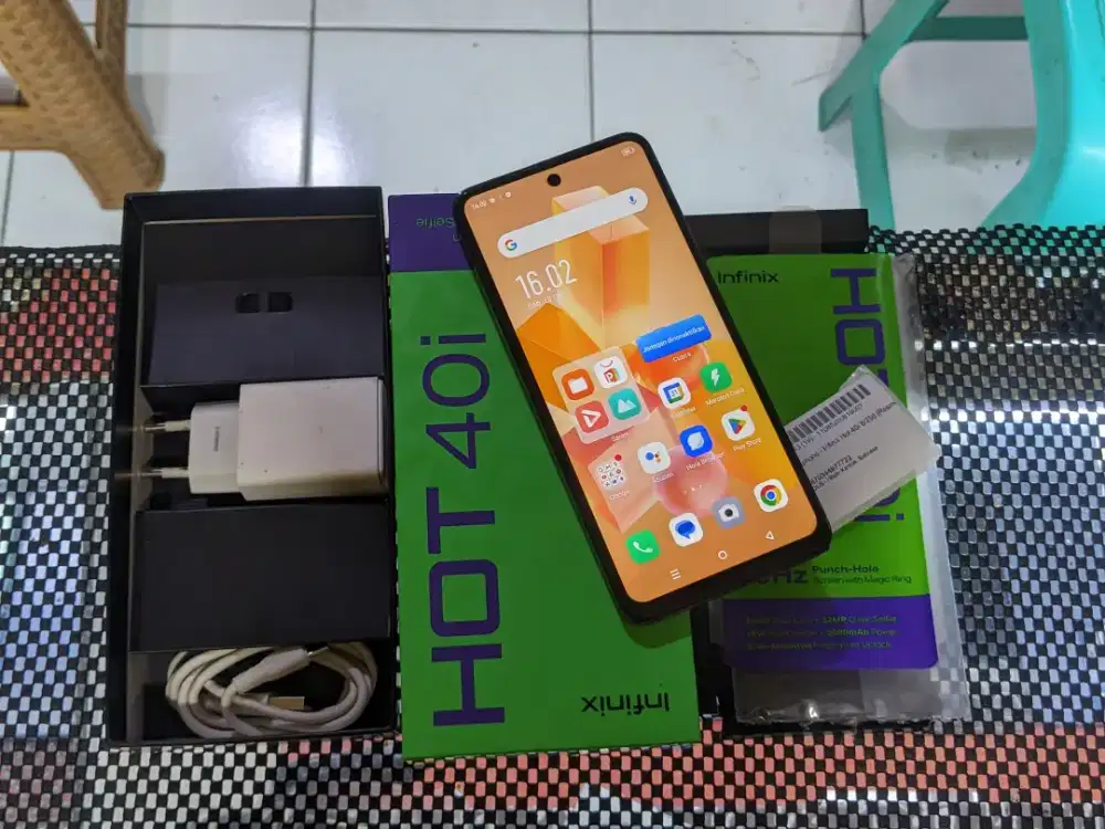 Infinix Hot40i 8+8/256Gb fullset