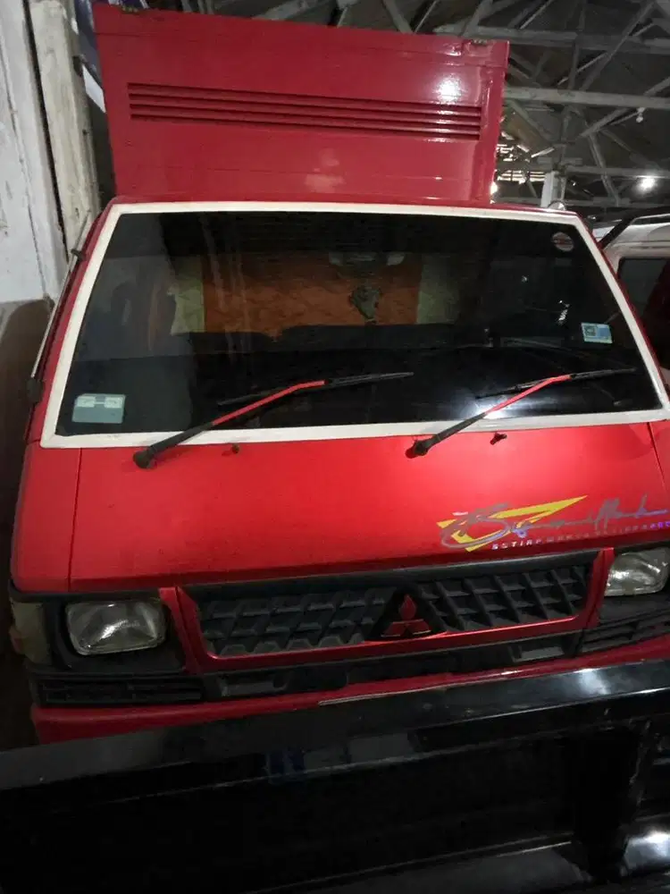 MitsubishiL300 Box th 2017