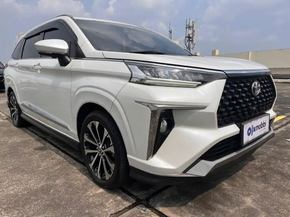 [OLXMOBBI] DP RENDAH Toyota Avanza 1.5 Veloz Q Bensin-AT 2022 8TRMFI