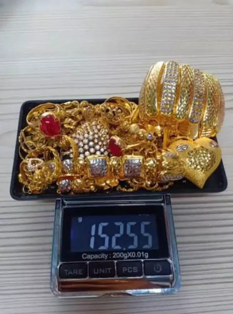 Terima jual beli emas