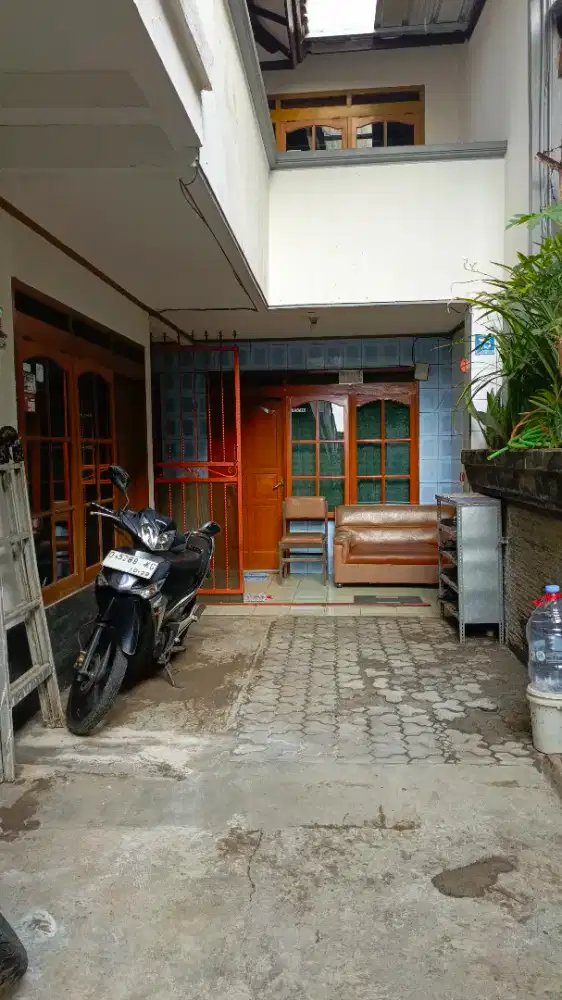 Kost Pak Solikin