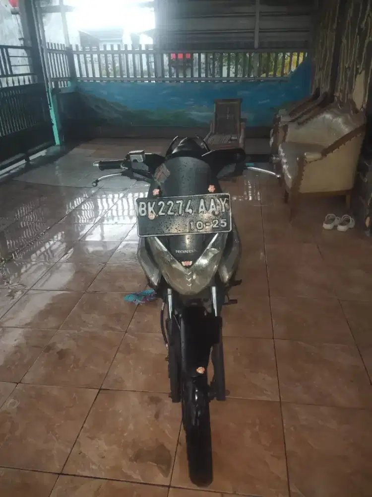 Jual cpt pcx cbu thailand 2012 ss kumplit pajak hidup