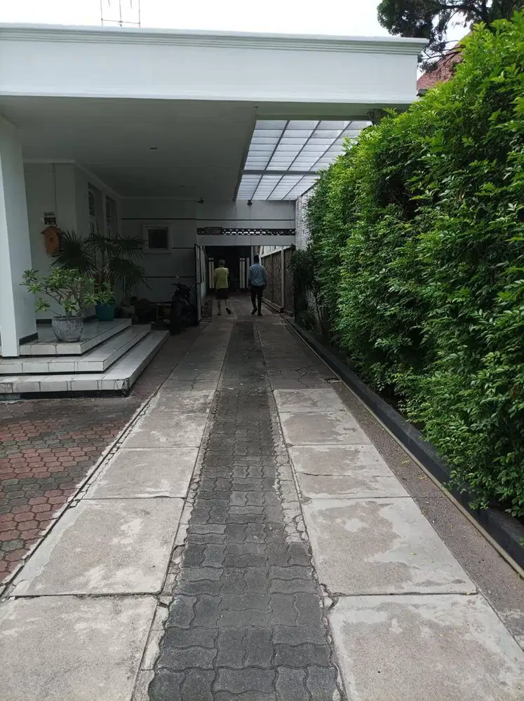 Dijual Rumah Komersial Area Surabaya Pusat Dekat Raya Darmo Dr Soetomo