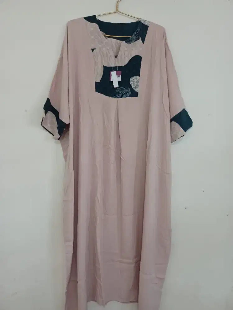 Gamis/dress Elzatta model kaftan baru