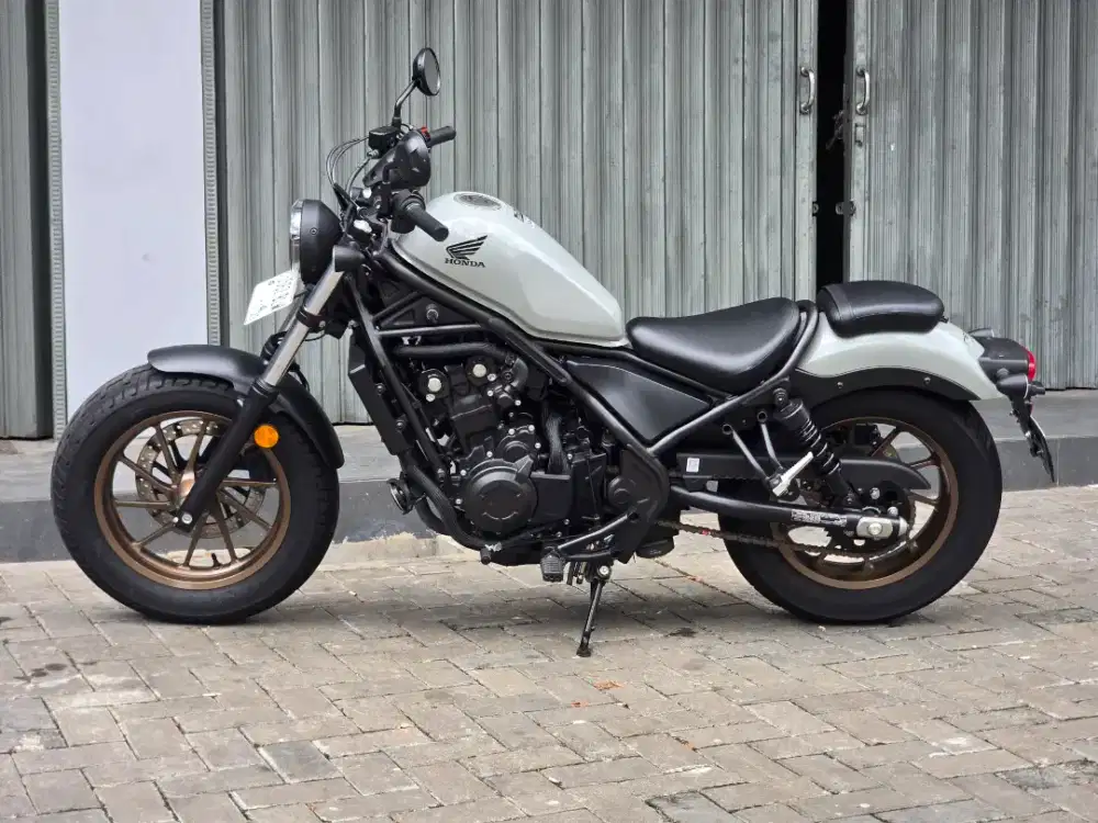 Moge Cruiser Honda Rebel 500/Cmx 500 th 2024 Odo 600 Like New Siap Gas