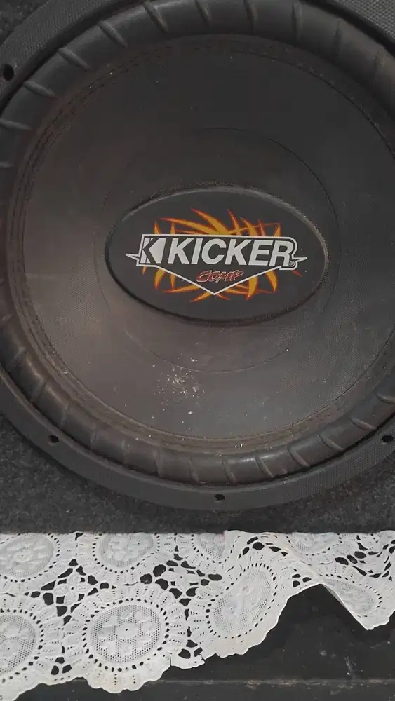 subwoofer KICKER  comp singel coil