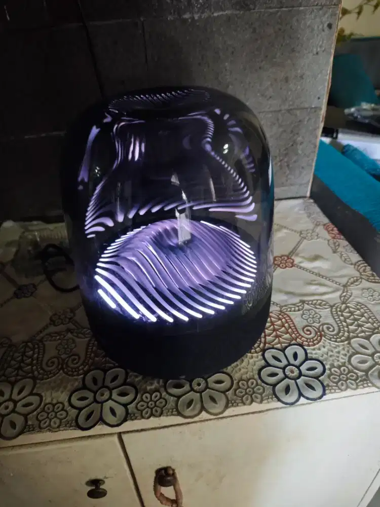 Harman Kardon aura studio 3