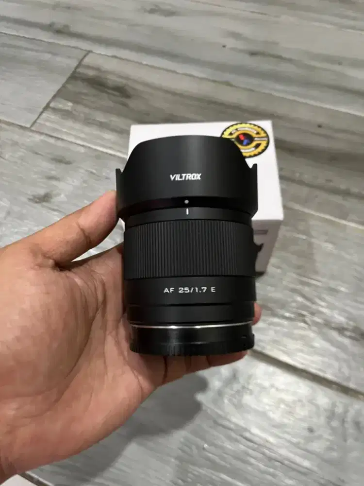 Lensa viltrox 25mm f1.7 Sony like new