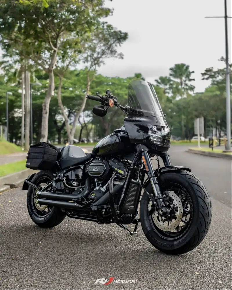 Harley Davidson Fatbob 114 Nik 2020 Knalpot V&H Warna Hitam