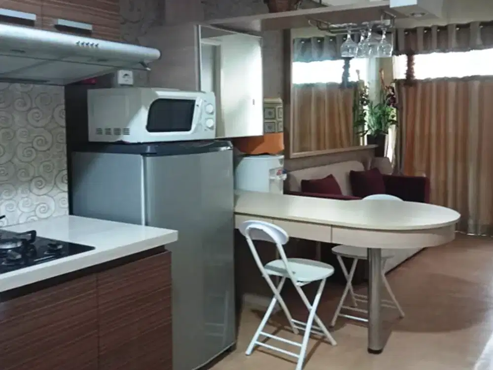 Free IPL 1 thn Apartemen 2BR dekat UPH Karawaci, Full Furnished