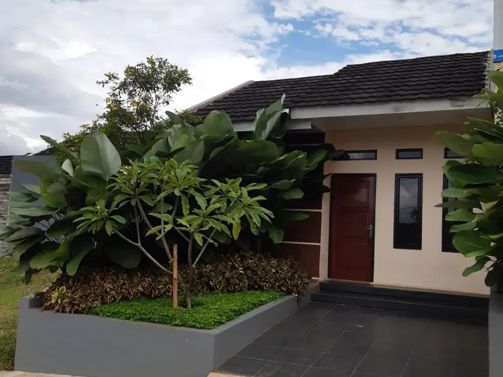 Dijual Rumah Subsidi, 2 Kamar Tidur samping Stasiun Parung Kuda