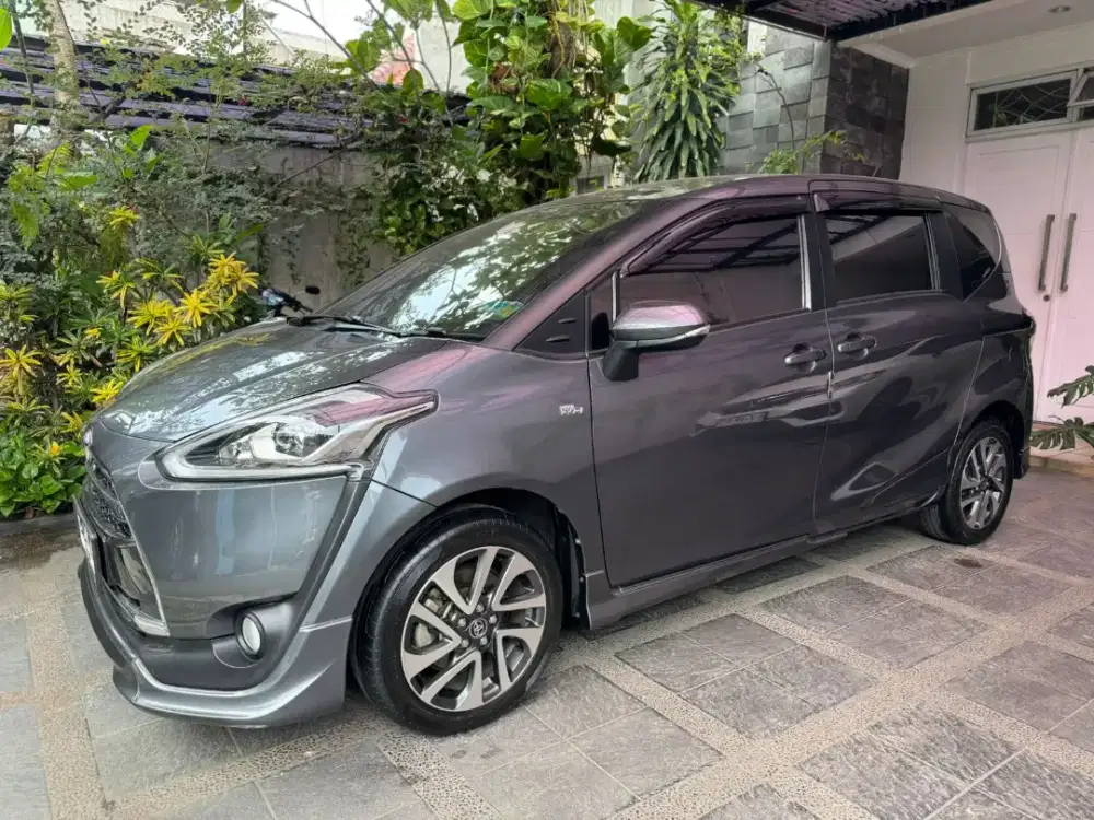Toyota Sienta Q 2019 low km