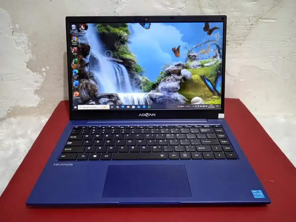 ADVAN 1405
Intel celeron N4020 Ram 4 GB SSD 256 GB