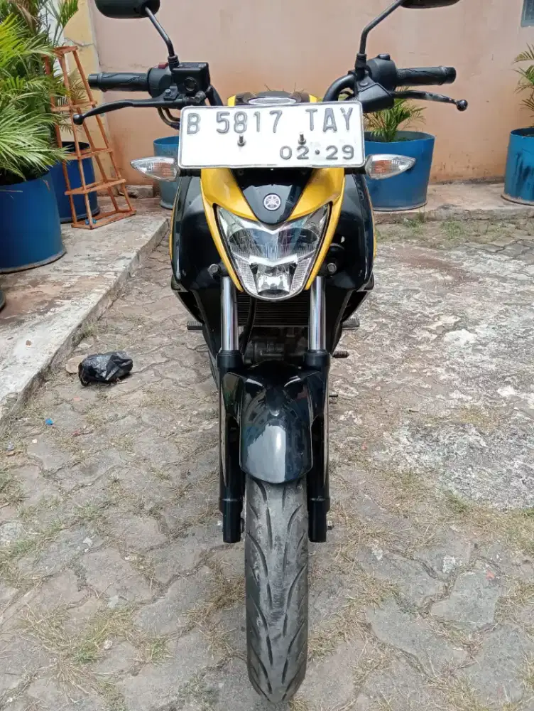 Dijual Vixion Tahun pemakaian 2019