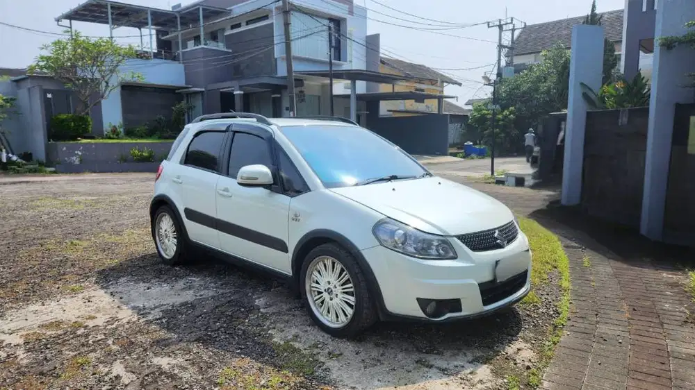 2013 Suzuki sx4 xover
