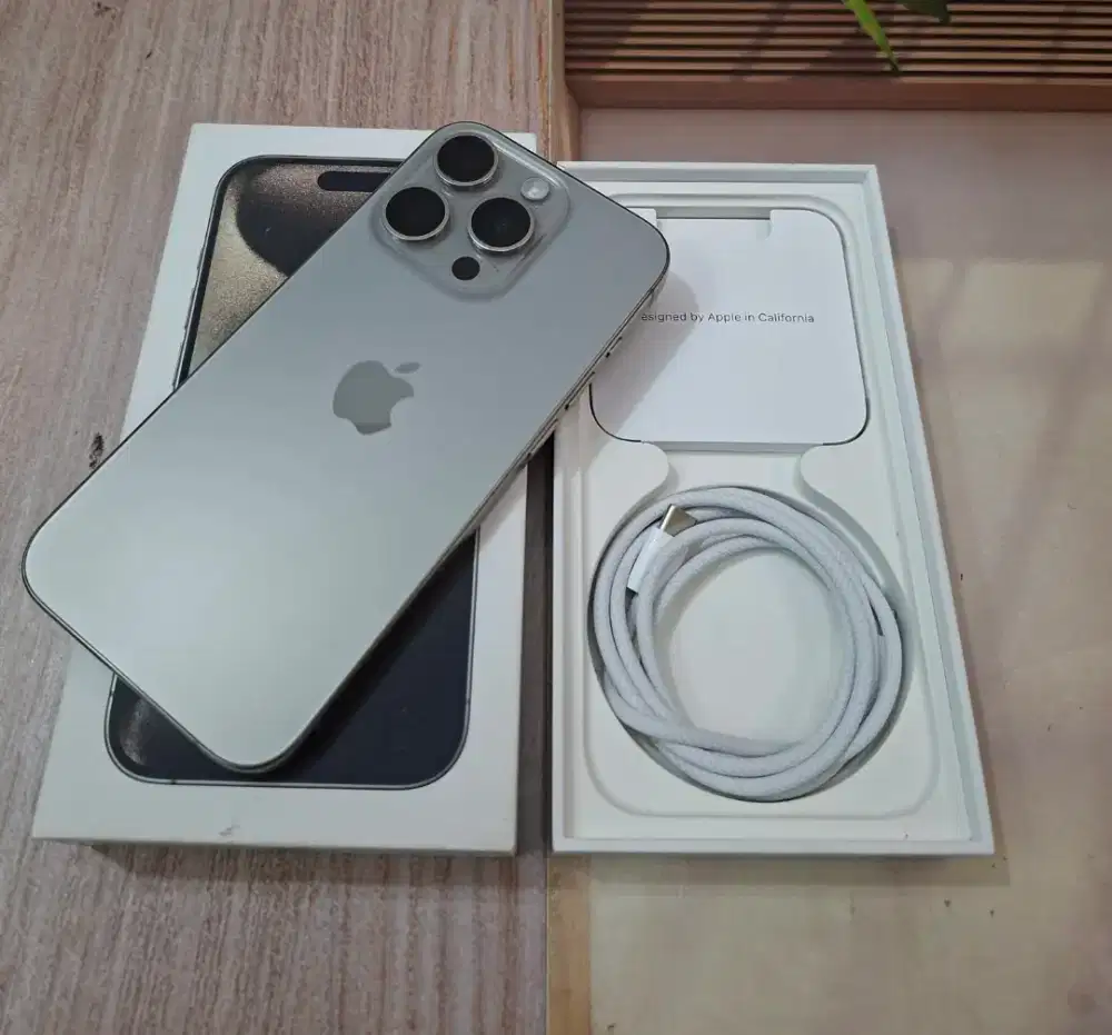 Iphone 15 pro 1tb natural ibox