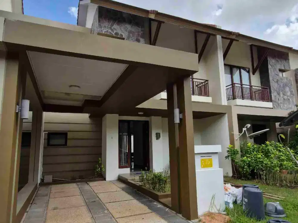 Rumah 2 lantai Orchard Park