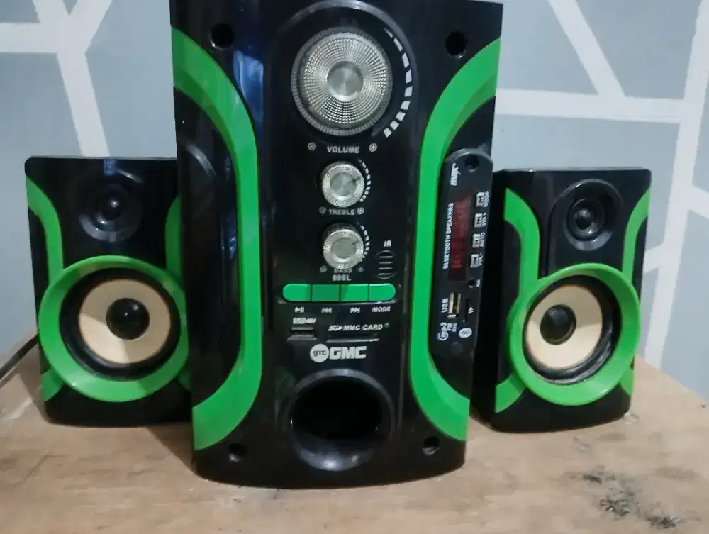 Speaker bluetooth GMC