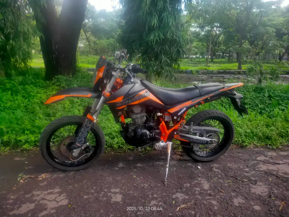 Supermoto Viar crossX 200cc