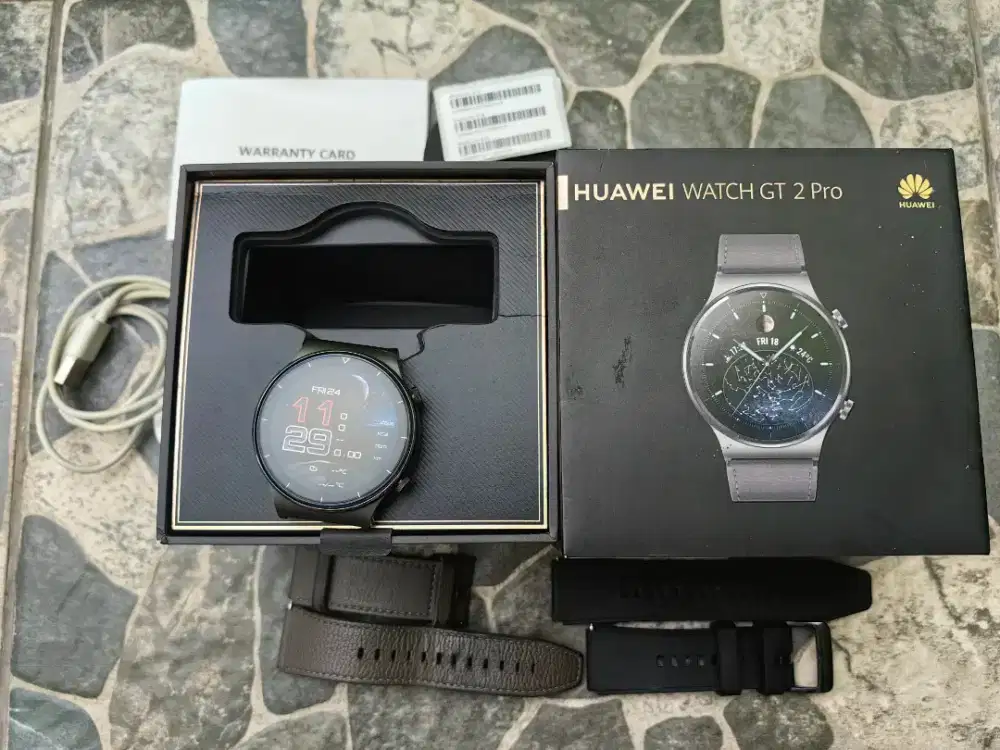 Smart Watch Huawei Watch GT 2 Pro Warna Grey