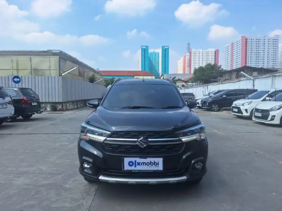 DP MURAH Suzuki XL7 1.5 Beta Bensin-MT 2022 Hitam CRKGB