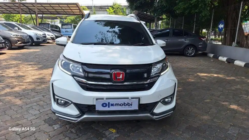 DP MURAH Honda BR-V 1.5 Prestige Bensin-AT 2020 Putih CBRFB