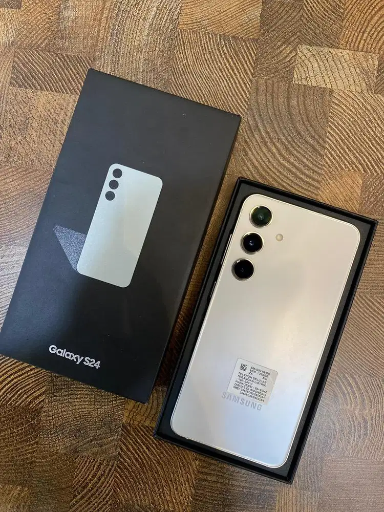 Samsung S24 8/256GB Garansi SEIN s/d Agustus 2026