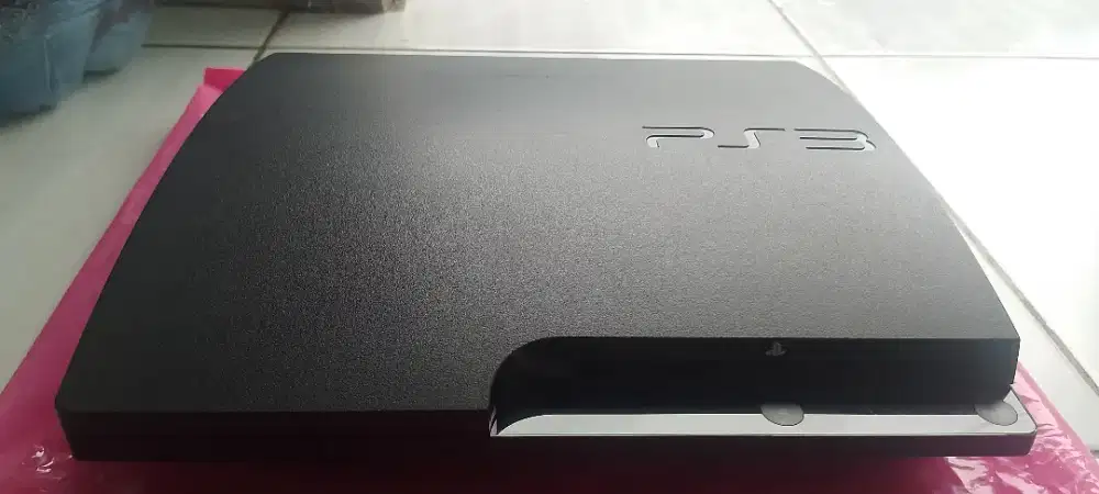 PlayStation 3 slim seri 30xx 500 GB
