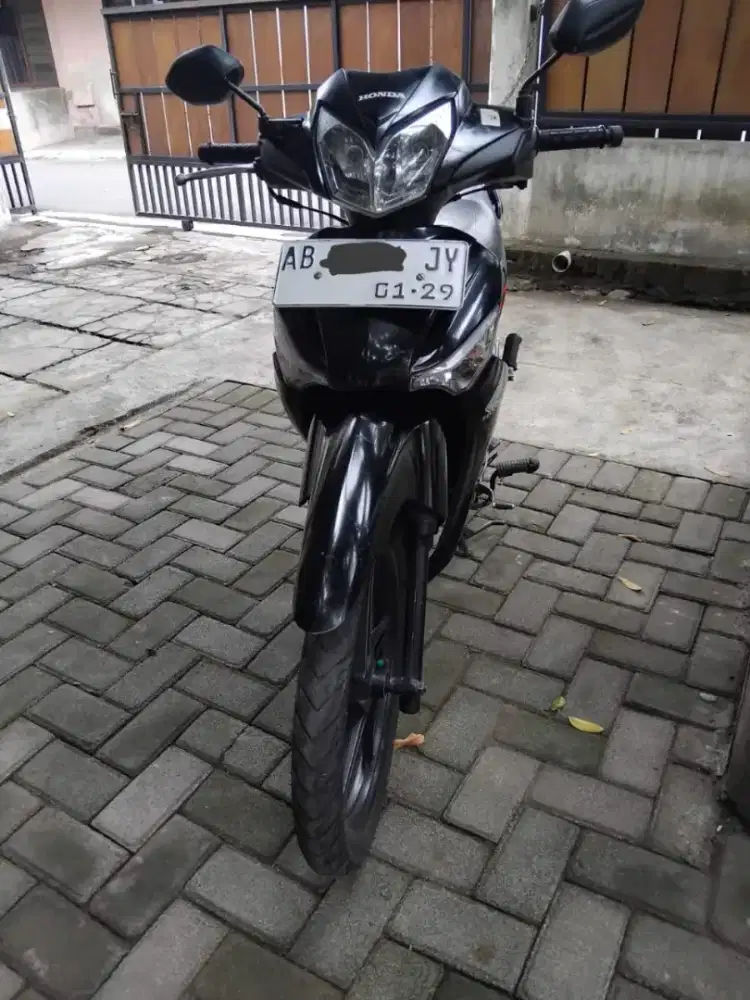 Jual suprax125 pemakaian sendiri
