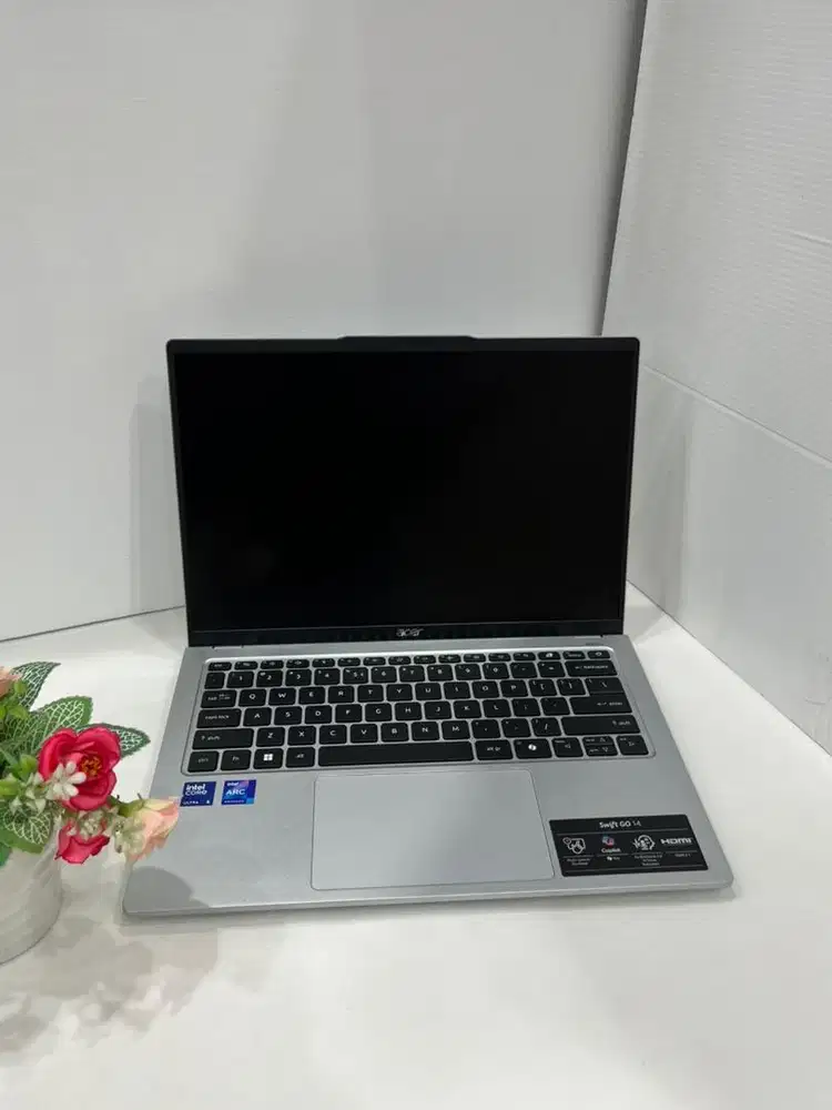 Acer Swift GO SFG14