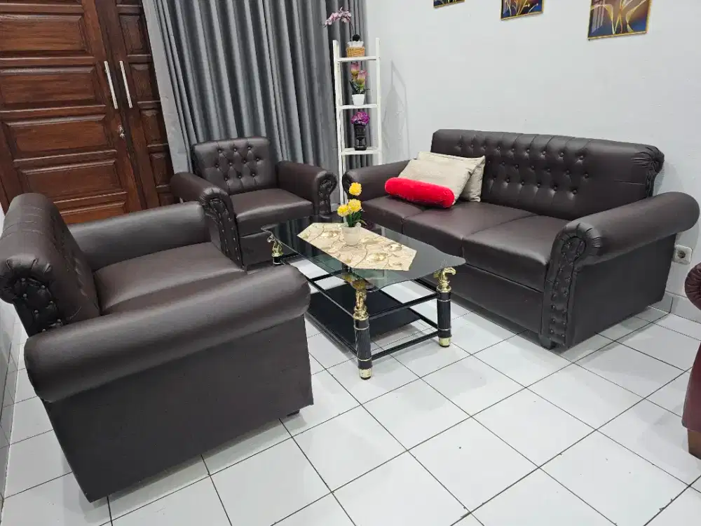 Sofa bekas seperti baru