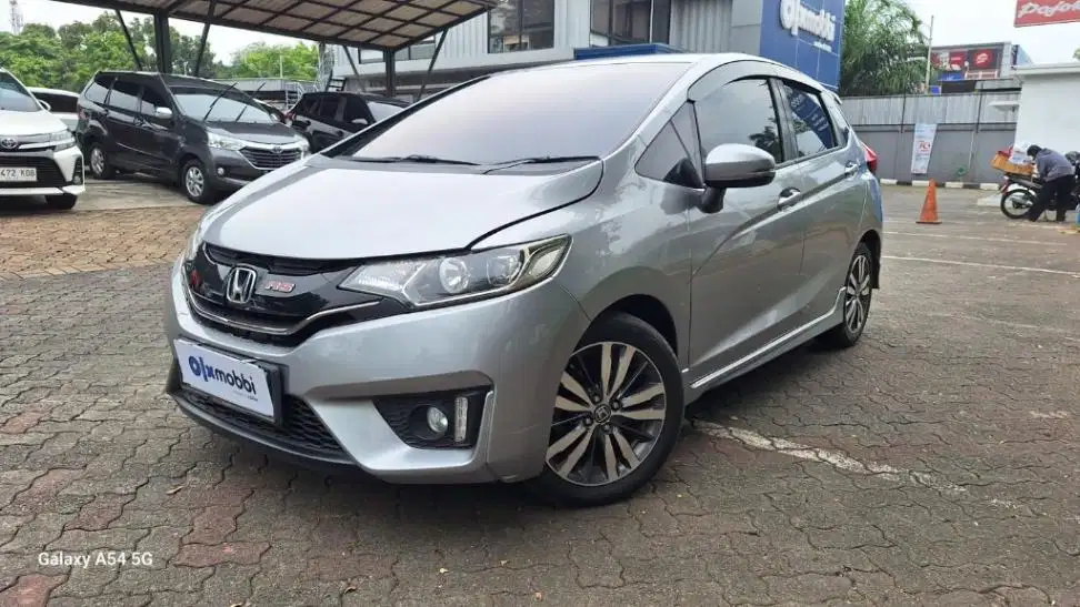 [OLXMOBBI] DP RENDAH Honda Jazz 1.5 RS Bensin-AT 2016 3TWMNI