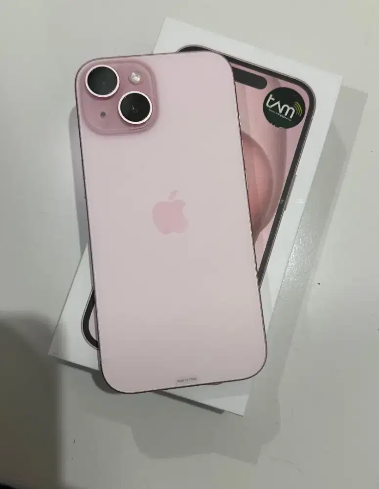 Iphone 15 128 GB IBox Pink like new