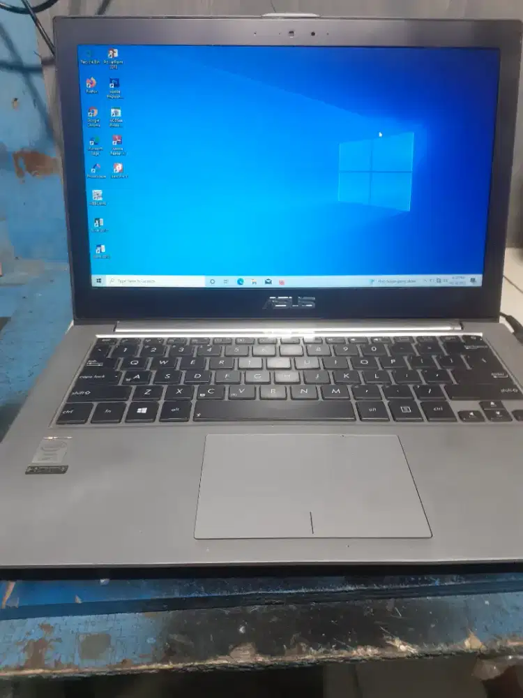 Laptop asus UX 32L I5 GEN4 SLIM