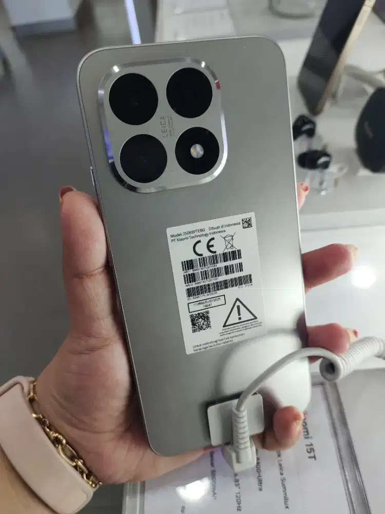 XIAOMI 15T 12+12/512 garansi resmi Xiaomi