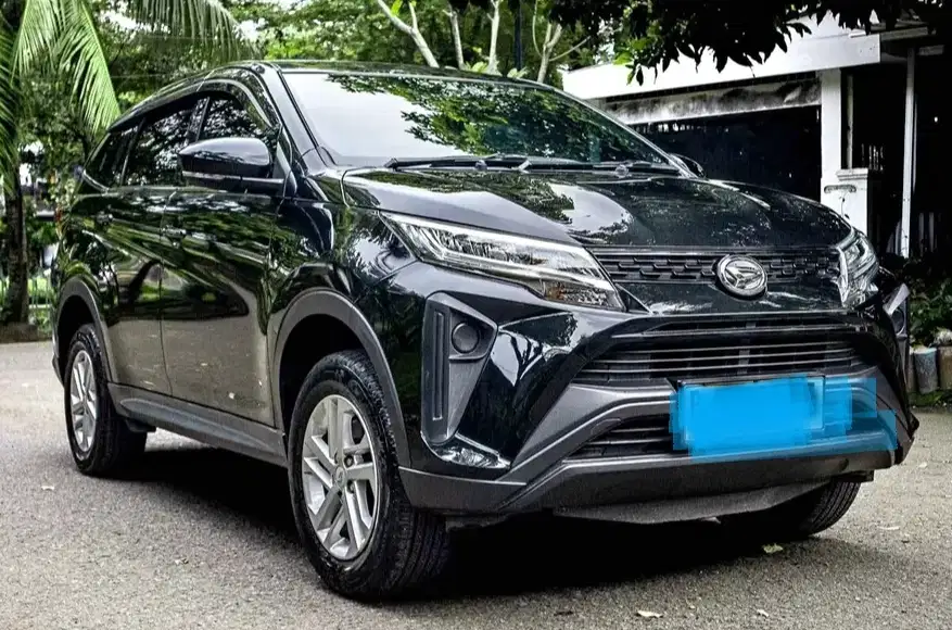 Tdp 15Jutaan Daihatsu New Sigra R MT Kondisi Istimewa