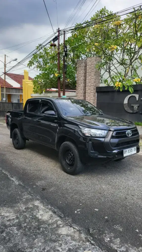 HILUX 2023 4X4 DIESEL M/T