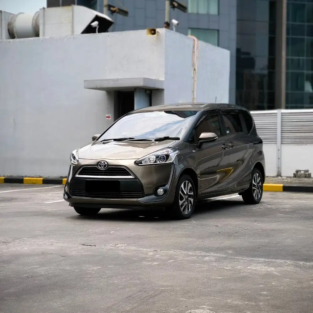 ‼️TURUN HARGA‼️ Toyota Sienta V 2017