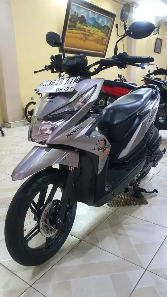 Beat Street CBS 2019 mentah Habis-Odomtr 14.000 KM-plaza motor